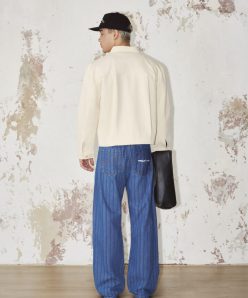 Alternative view of CHORD JEAN